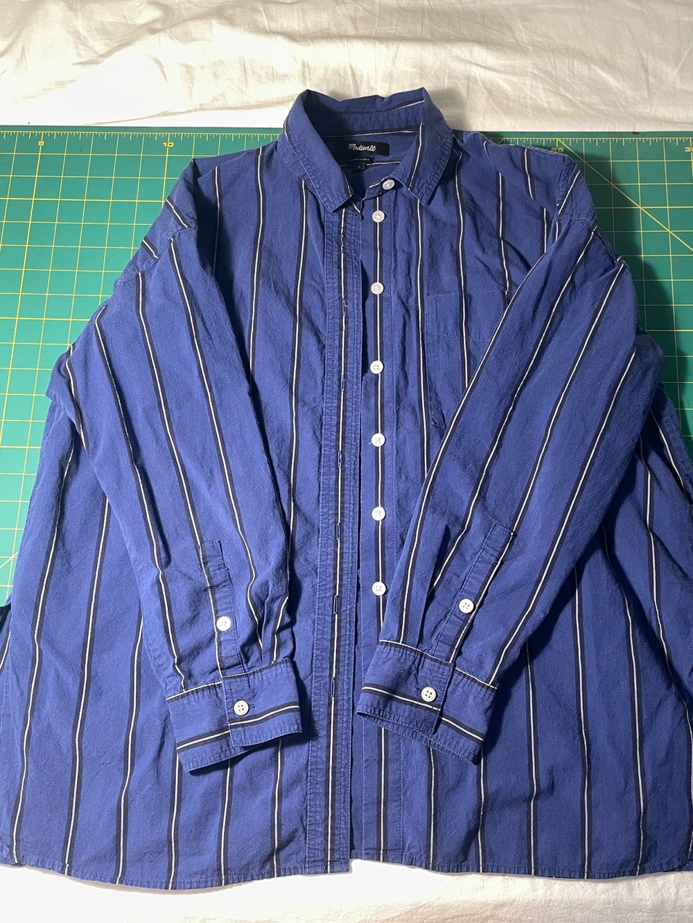 Madewell Men's Blue Vertical Stripe Button-Down Shirt